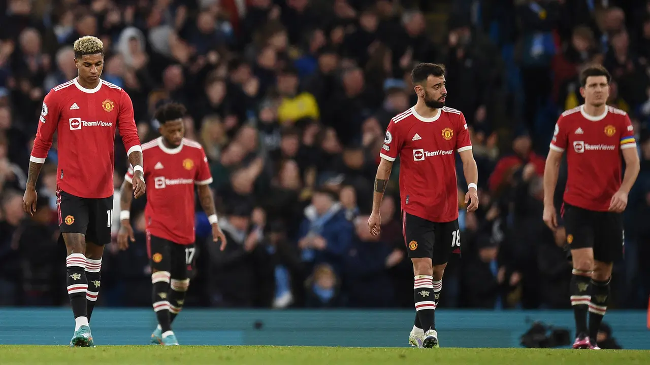Foto: Tanpa Cristiano Ronaldo, Manchester United Babak Belur Dihajar Manchester City di Liga Inggris
