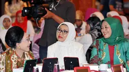 Istri Jusuf Kalla Ikut Galang Massa