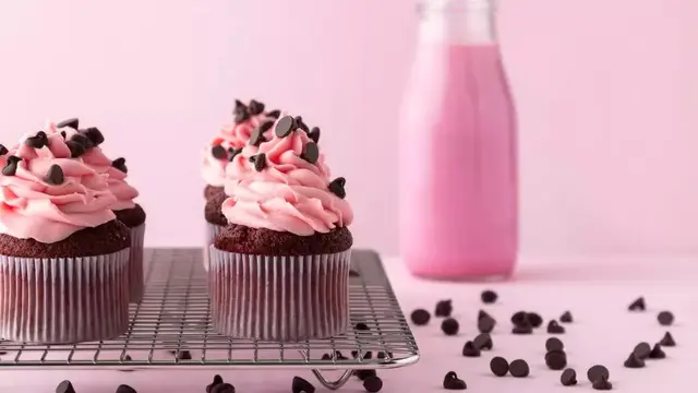 Resep cupcake cokelat Valentine. (dok. Cookpad @parrotcokelat)