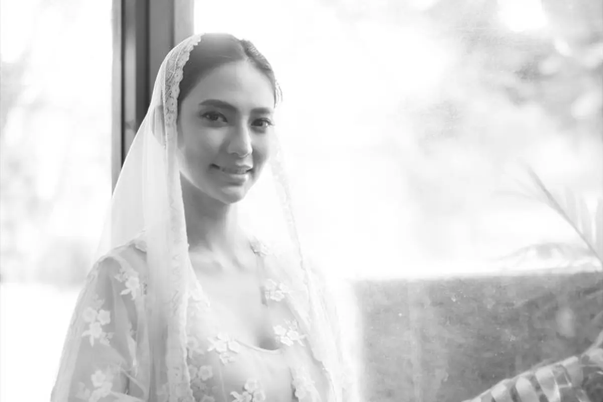 Umumkan Kehamilan, Ini 6 Potret Maternity Shoot Nadia Saphira