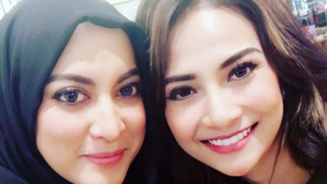 [Bintang] Vanessa Angel dan Jane Shalimar