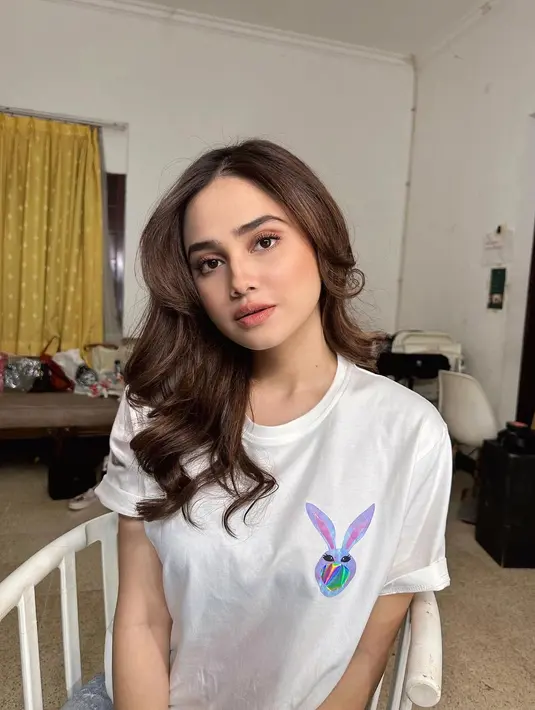 [Instagram/syifahadjureal]