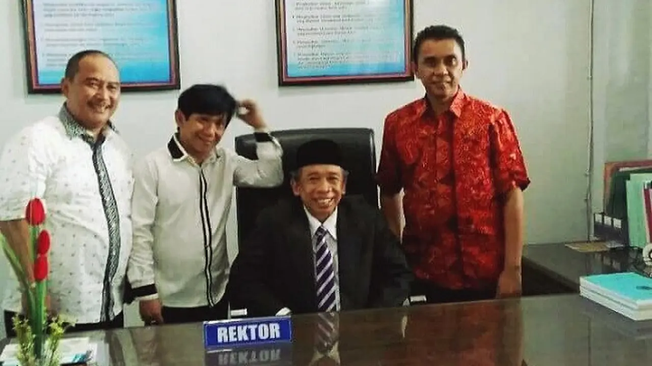 Alasan Pelawak Qomar Diangkat Jadi Rektor