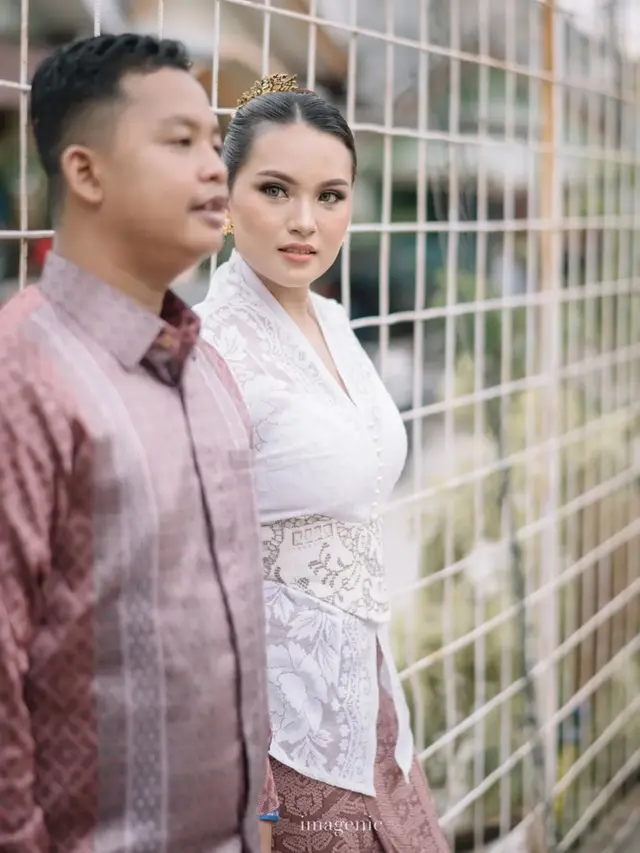 Momen Lamaran Dustin Tiffani dan Ditha Rizky Amalia, Selangkah Menuju Pelaminan