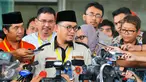 Koalisi yang memperjuangkan keadilan untuk Siyono, terduga teroris yang meninggal usai ditangkap Detasemen Khusus (Densus) 88 datangi Komisi Pemberantasan Korupsi (KPK), Jakarta, Kamis (19/5). (Liputan6.com/Yoppy Renato)