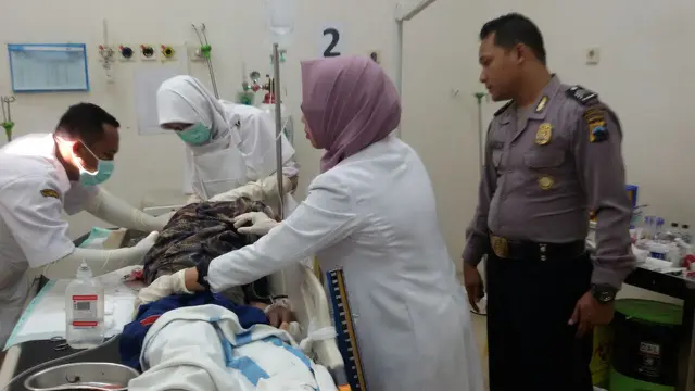 Korban penganiayaan dirawat di rumah sakit. (Foto: Liputan6.com/SRU RAPI BNA/Muhamad Ridlo)