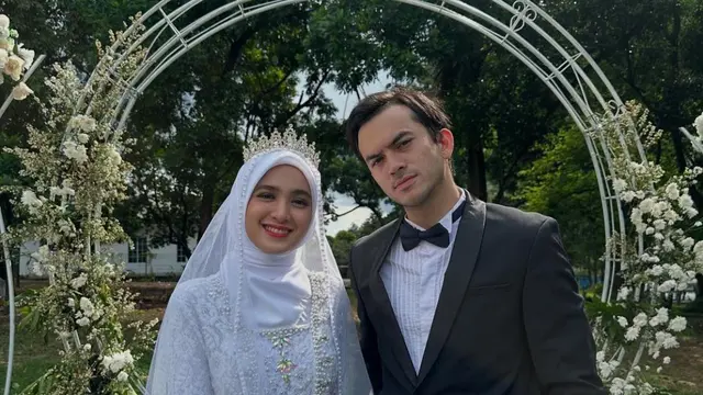 https://www.instagram.com/rizkynazar20/