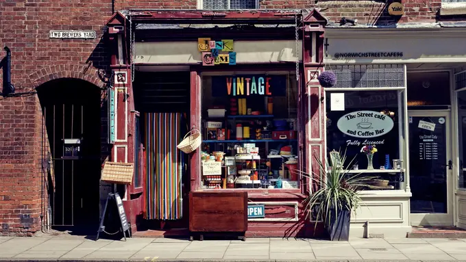 ilustrasi umkm/Suzy Hazelwood/pexels