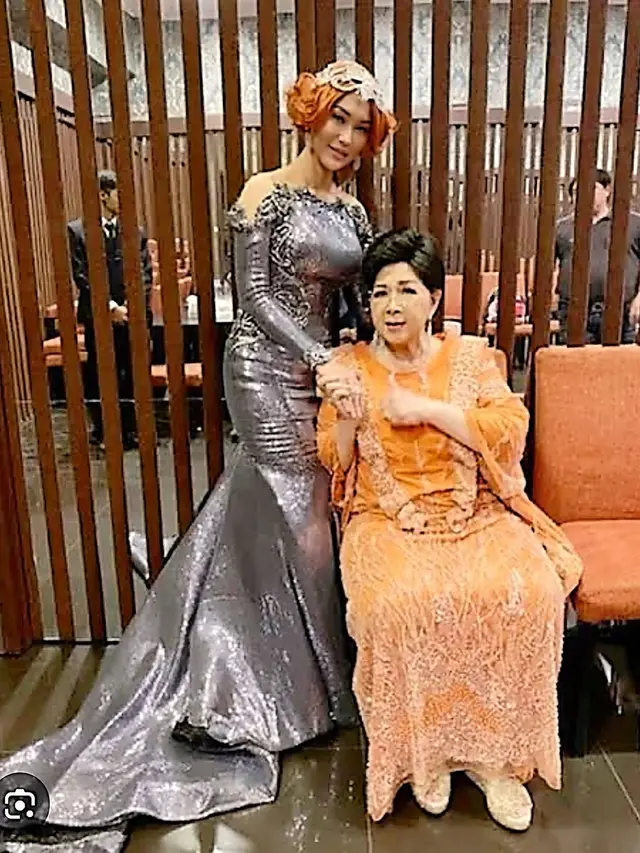 Titiek Puspa Meninggal Dunia, Ini 12 Potret Artis Kenang Kebersamaan Sang Legenda Musik