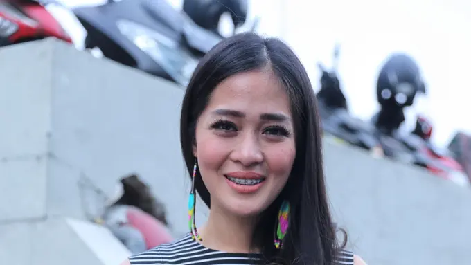 [Bintang] Gracia Indri