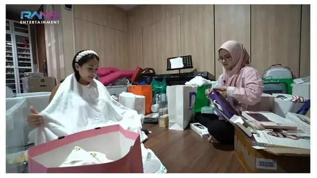 Jelang Lahiran, 6 Potret Perlengkapan Bayi Nagita Slavina Ini Curi Perhatian
