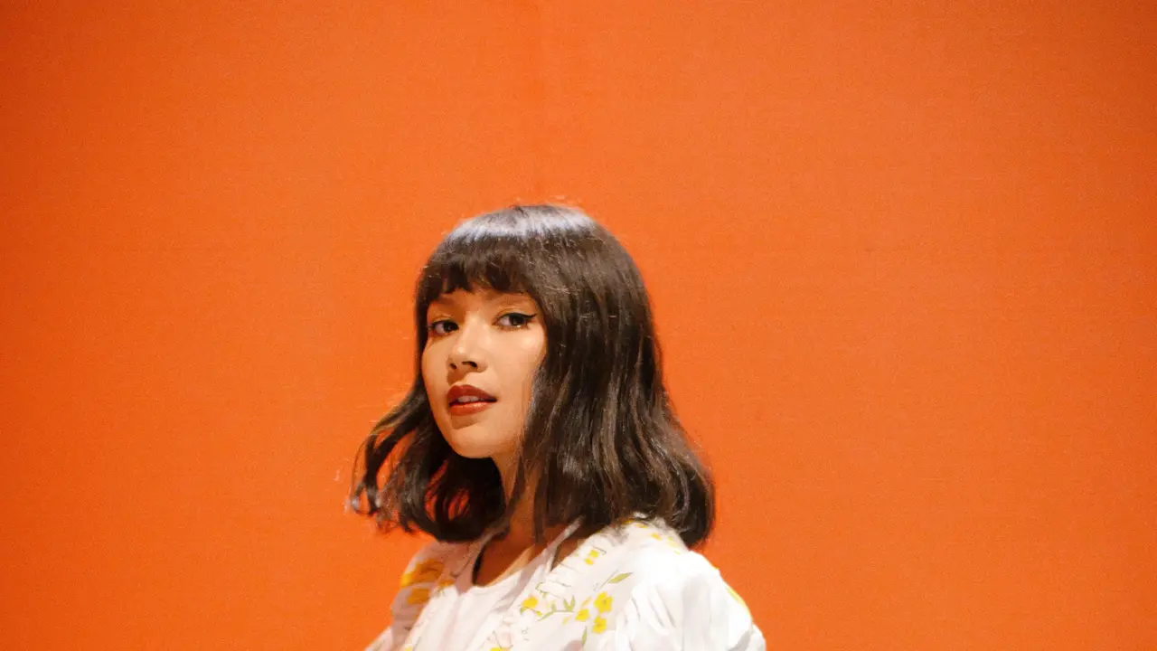 Vira Talisa rilis single baru berjudul Mejikuhibiniu