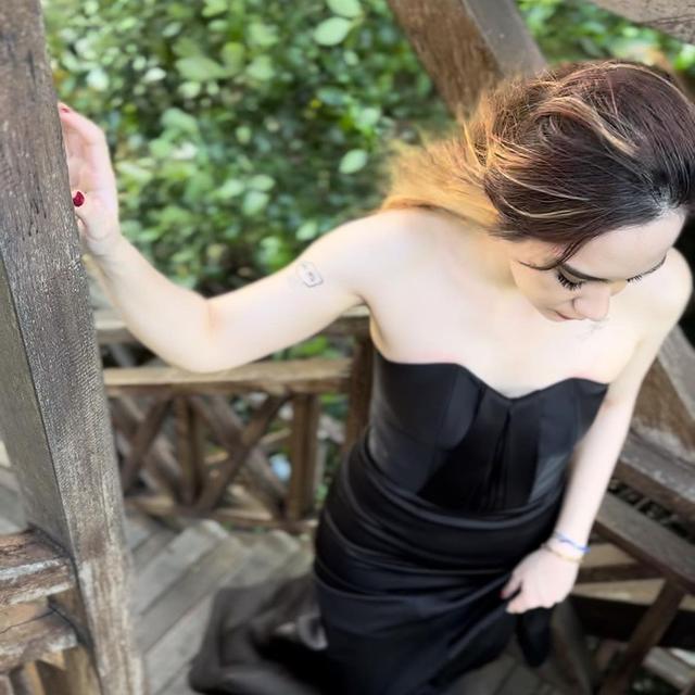 6 Potret Terbaru Putri Anne dengan Penampilan Makin Terbuka, Jadi Sorotan