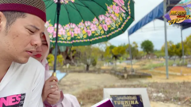 Via Vallen - Chevra Yolandi (YouTube Via Vallen & Chevra Official)