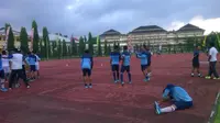 Pemain Timnas U-19 kembali berlatih di Yogyakarta (Liputan6.com/Fathi Mahmud)