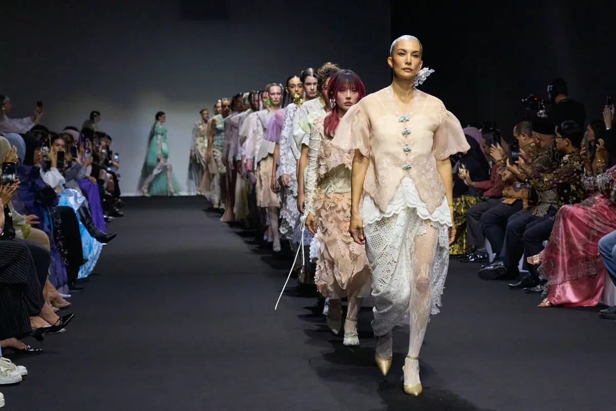 TOTON Dubai Fashion Week 2025 (Foto Dok: Make Over)