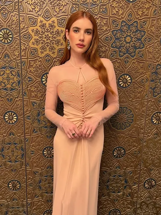 Emma Roberts