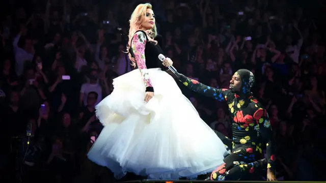 [Bintang] Lady Gaga
