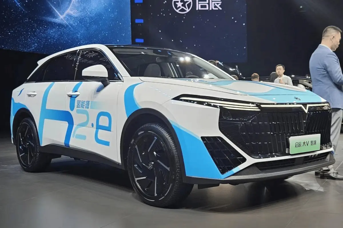 Nissan Luncurkan Mobil Hidrogen yang Mampu Melaju 500 Km (Carnewschina)