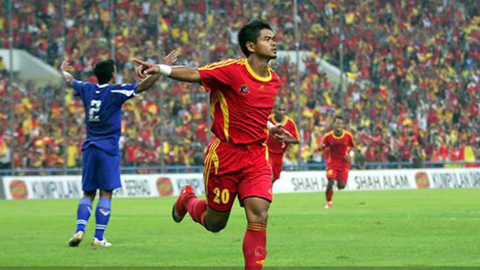 Bambang Pamungkas, meraih tiga gelar bersama Selangor FA di musim 2006. (Selangor FA)