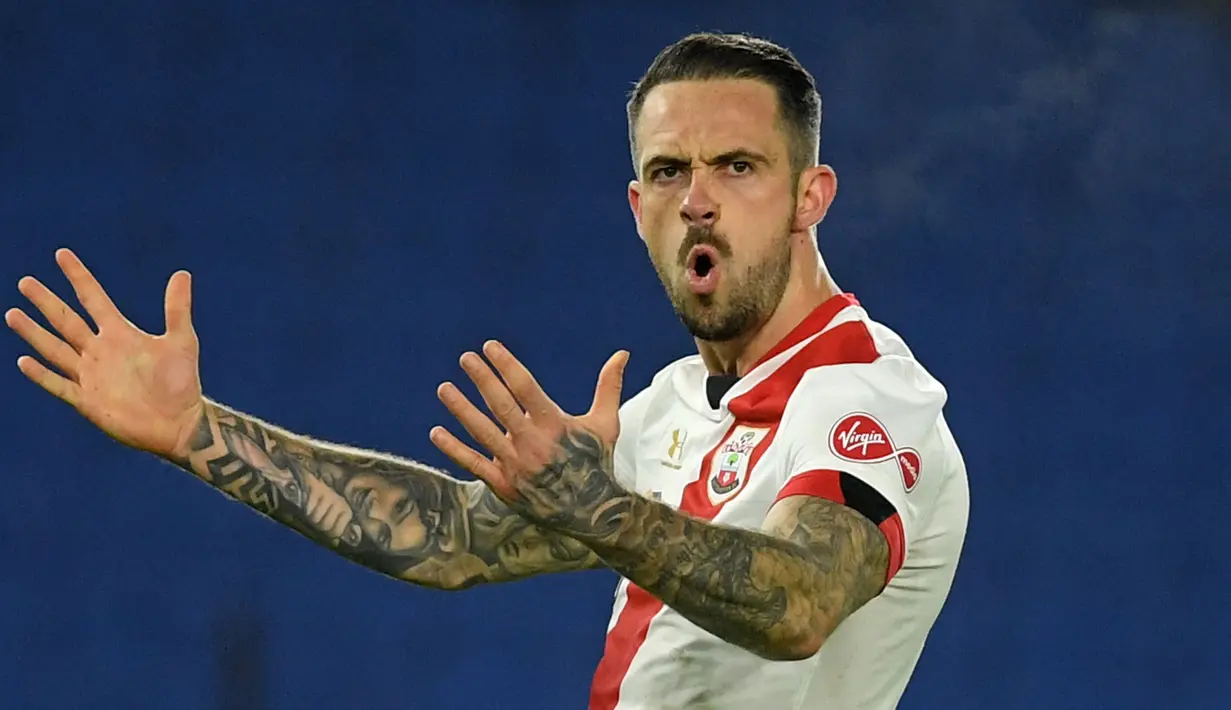 Danny Ings (Southampton) – Menjadi pemain bintang di timnya, tak lantas pelatih Gareth Southgate memasukkan namanya di skuat Inggris. Mungkin jika turnamen Euro tidak ditunda, bisa jadi ia terpilih karena penampilan cemerlangnya ketika mencetak 22 gol pada tahun lalu. (Foto:AFP/Pool/Mike Hewitt)