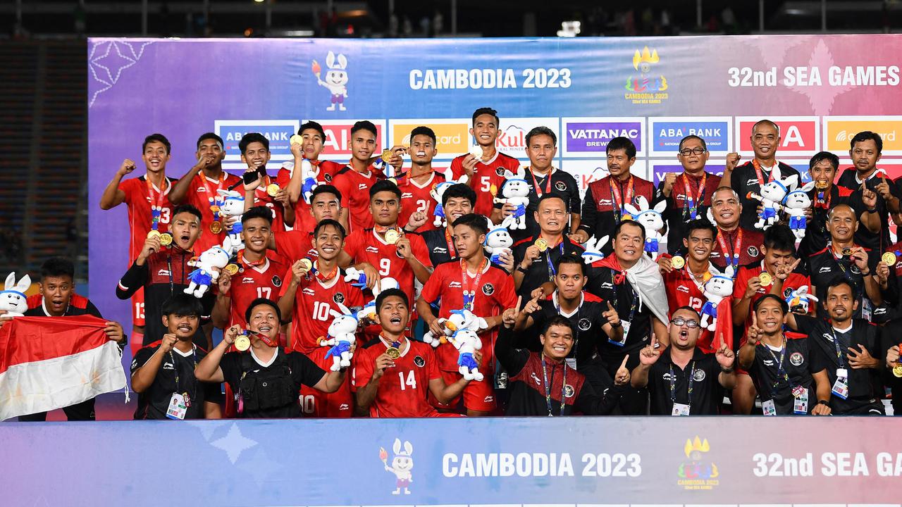 Timnas Indonesia di Podium Utama