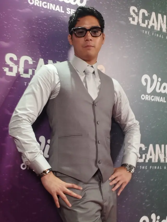 Al Ghazali sebagai Max dalam Series Scandal 3