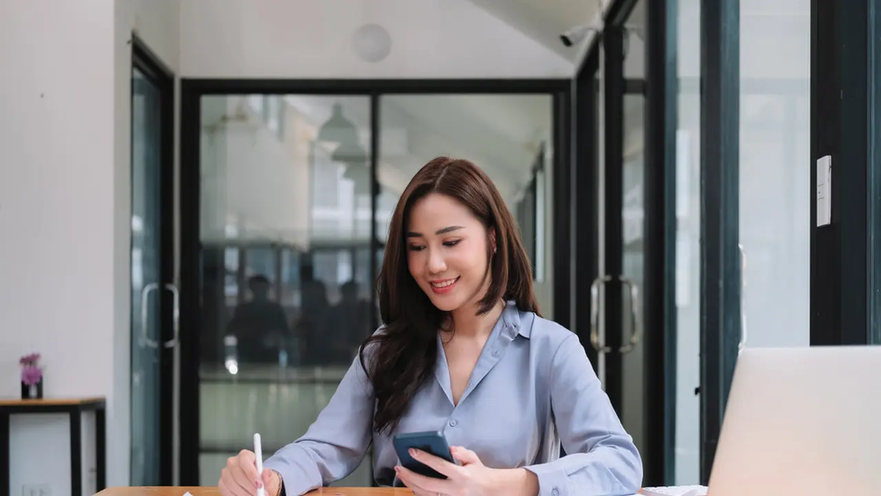Aplikasi Edukasi Keuangan Hingga Investasi Pertama di Indonesia