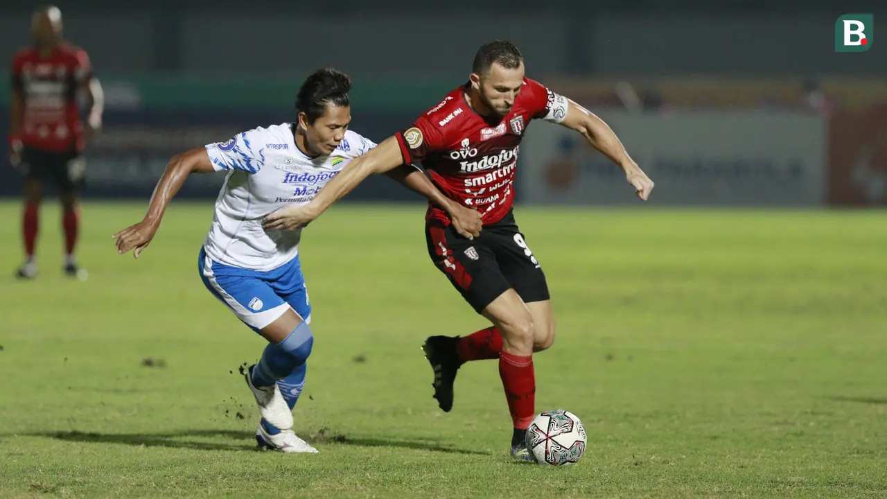 Foto: Tampil Spartan, 10 Pemain Bali United Tahan Imbang Persib Bandung di BRI Liga 1