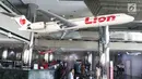 Suasana penjualan tiket pesawat Lion Air di Kantor Pusat Lion Air, Jakarta, Senin (29/10). Jatuhnya pesawat Lion Air dengan rute Jakarta-Pangkal Pinang tidak mempengaruhi penjualan tiket maskapai penerbangan tersebut. (Liputan6.com/Angga Yuniar)
