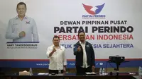 Ketua Umum Partai Perindo, Hary Tanoesoedibjo dan Tama Satrya Langkun di Kantor DPP Partai Perindo, Menteng, Jakarta, Jumat 1 April 2022. (Istimewa)