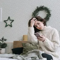 Tidak semua hal yang sedang ramai perlu diikuti, terutama jika hanya membuat diri merasa kurang. (Foto/Dok: Pexels)