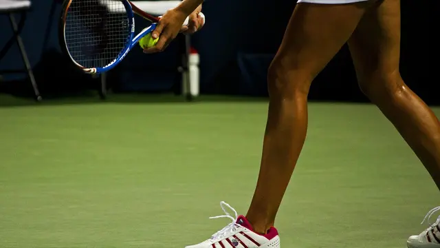 Ilustrasi bermain tenis (pixabay)