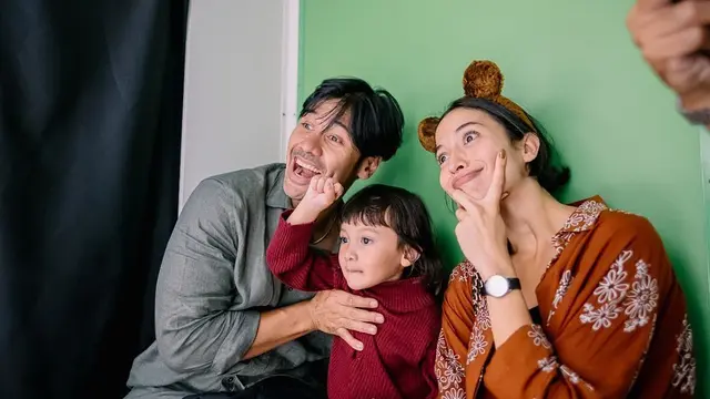 Chicco Jerikho dan Surinala dan Putri Marino