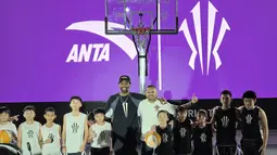 Datang ke Jakarta, Bintang NBA Kyrie Irving Lawan Ali Budimansyah