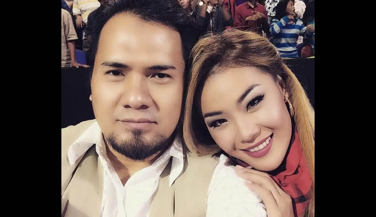 Awal tahun 2015, Saipul Jamil blak-blakan soal siapa perempuan yang kini sedang mengisi hatinya. Diam-diam, pria yang akrab disapa Bang Ipul ini sedang dekat dengan seorang chef bernama Aiko Sarwosri. (instagram.com/saipuljamil)