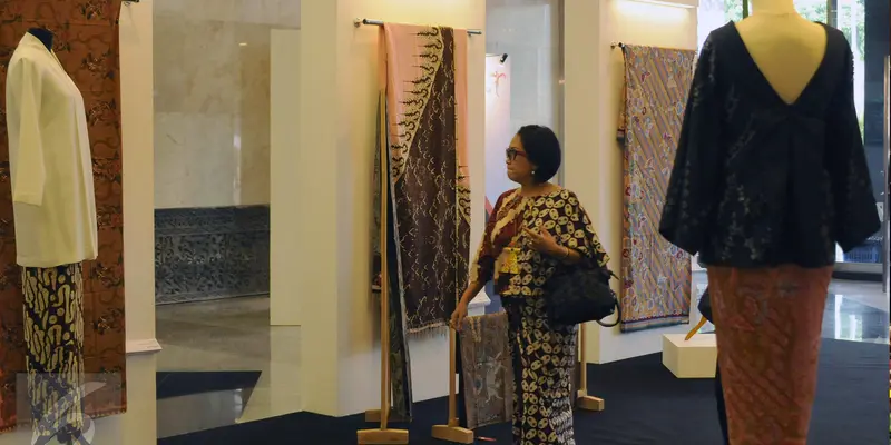20160825-Puluhan Motif Batik Dipamerkan di JCC-Jakarta