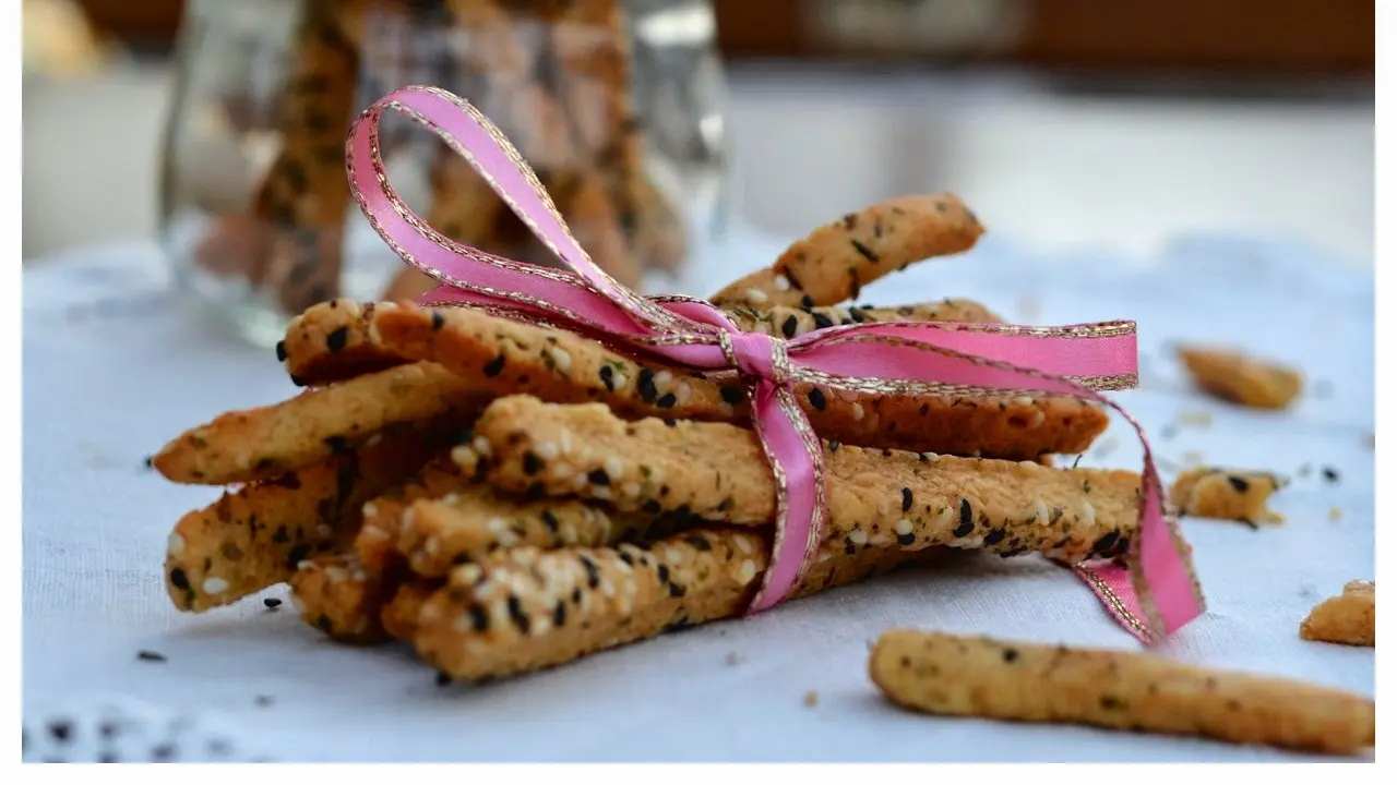 [Bintang] Cheese Stick Rumahan Bikin Tamu Lupa Pulang saat Lebaran