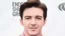 Drake Bell berpikir bahwa Ariana Grande adalah tidak lebih dari seorang gadis kaya yang manja. Beberapa orang pun setuju dengan pendapatnya yang sempat menuai kontroversi tersebut. (AFP/Bintang.com)