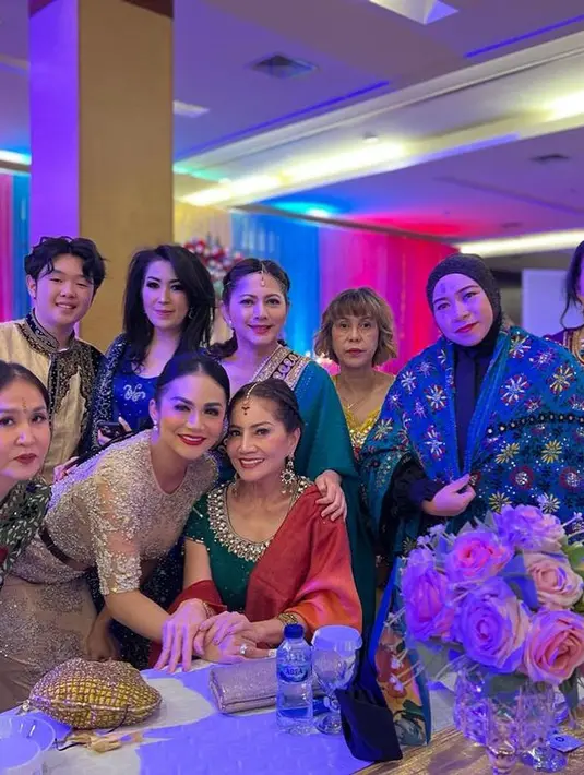 <p>Ultah Iis Dahlia (Instagram/cutkeke_xavier)</p>