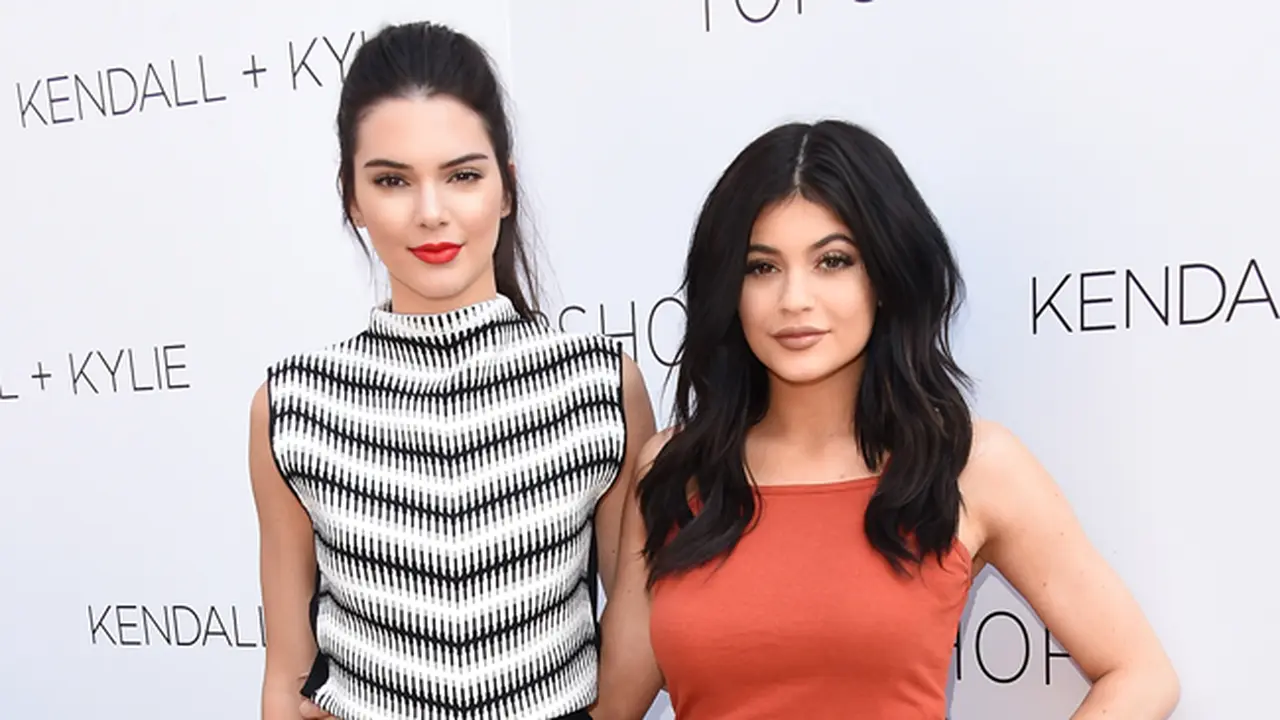 Kendall Jenner dan Kylie Jenner