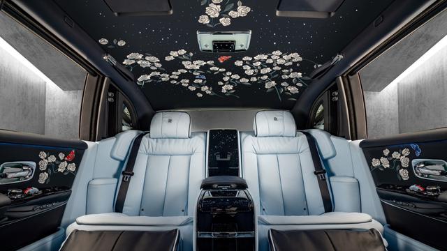 Rolls Royce Rose Phantom Spesies Khusus Pecinta Bunga Otomotif Liputan6 Com