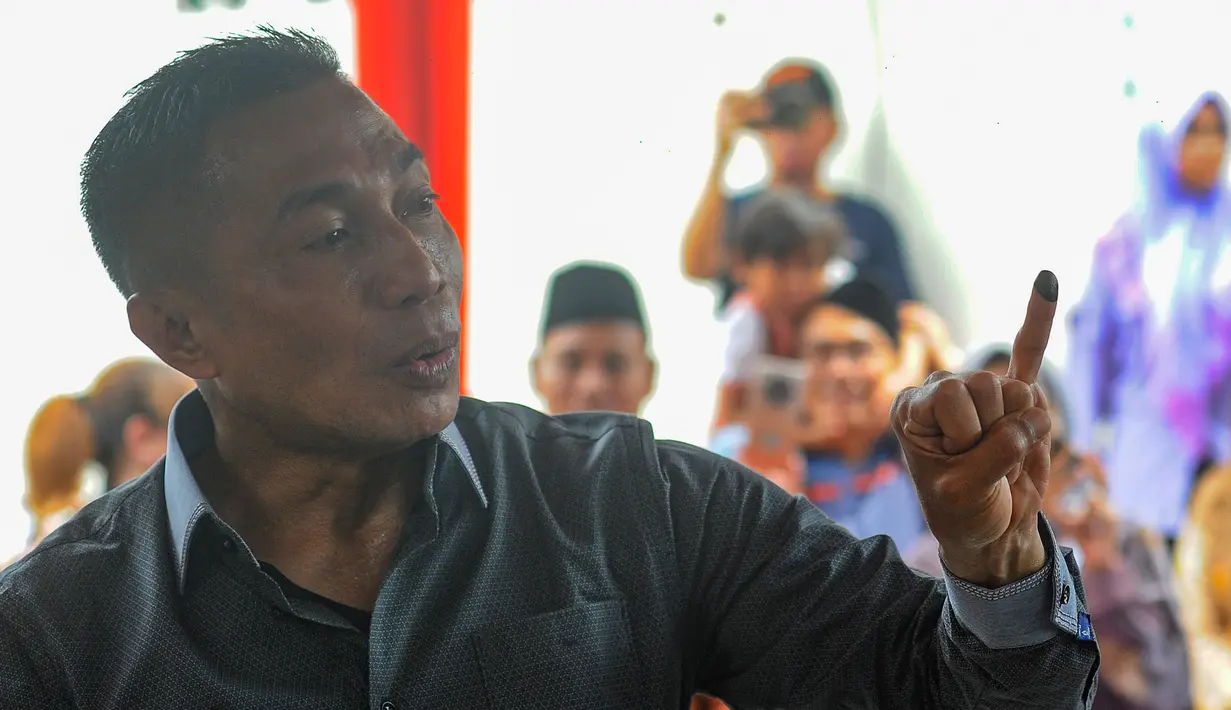 Sebelumnya, Komisi Pemilihan Umum (KPU) DKI Jakarta menetapkan 8.214.007 jiwa ditetapkan masuk dalam Daftar Pemilih Tetap (DPT) Pemilihan Gubernur-Wakil Gubernur Jakarta 2024. (merdeka.com/Arie Basuki)