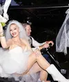 Kabar baik datang dari Gwen Stefani dan Blake Shelton. Pasangan ini baru saja melangsungkan pernikahan yang diumumkan melalui akun Instagram keduanya. Foto: Instagram/ @GwenStefani