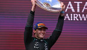 George Russell saat finis pertama balapan F1 GP Australia 2026. (WILLIAM WEST / AFP)