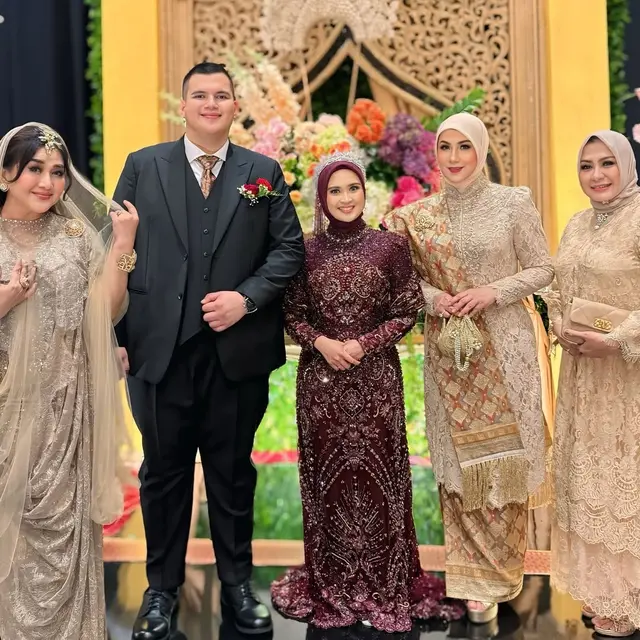 Gaya Paramitha Rusady Kondangan/Instagram @marinizumarnisreal