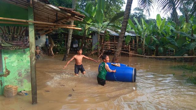 Banjir kiriman di Depok