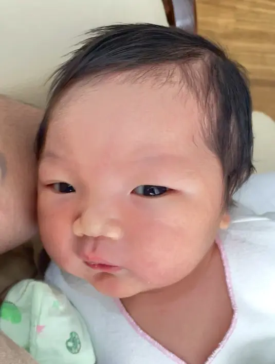 Anak Siti Badriah dan Krisjiana (Instagram/xarenazenata)