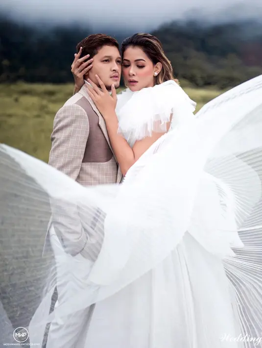 Bunga Jelita dan Syamsir Alam(Instagram/mozawahyu)