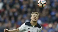 Bek Tottenham Hotspur asal Inggris, Eric Dier. (AFP/Adrian Dennis)